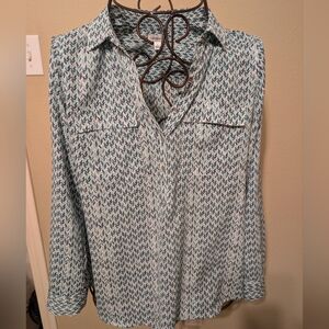 Croft & Barrow Teal and Black Patterned Button Down Blouse